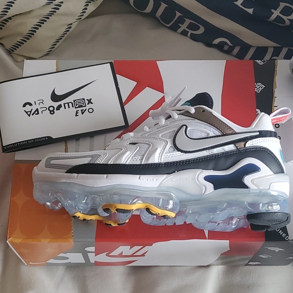 Nike Other - Nike Air Vapormax Evo Limited Edition